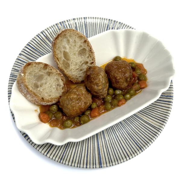 Cassola de mandonguilles a la jardinera